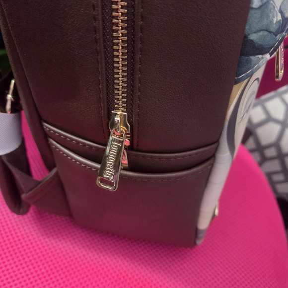 Loungefly Snow White Backpack - Picture 2 of 7